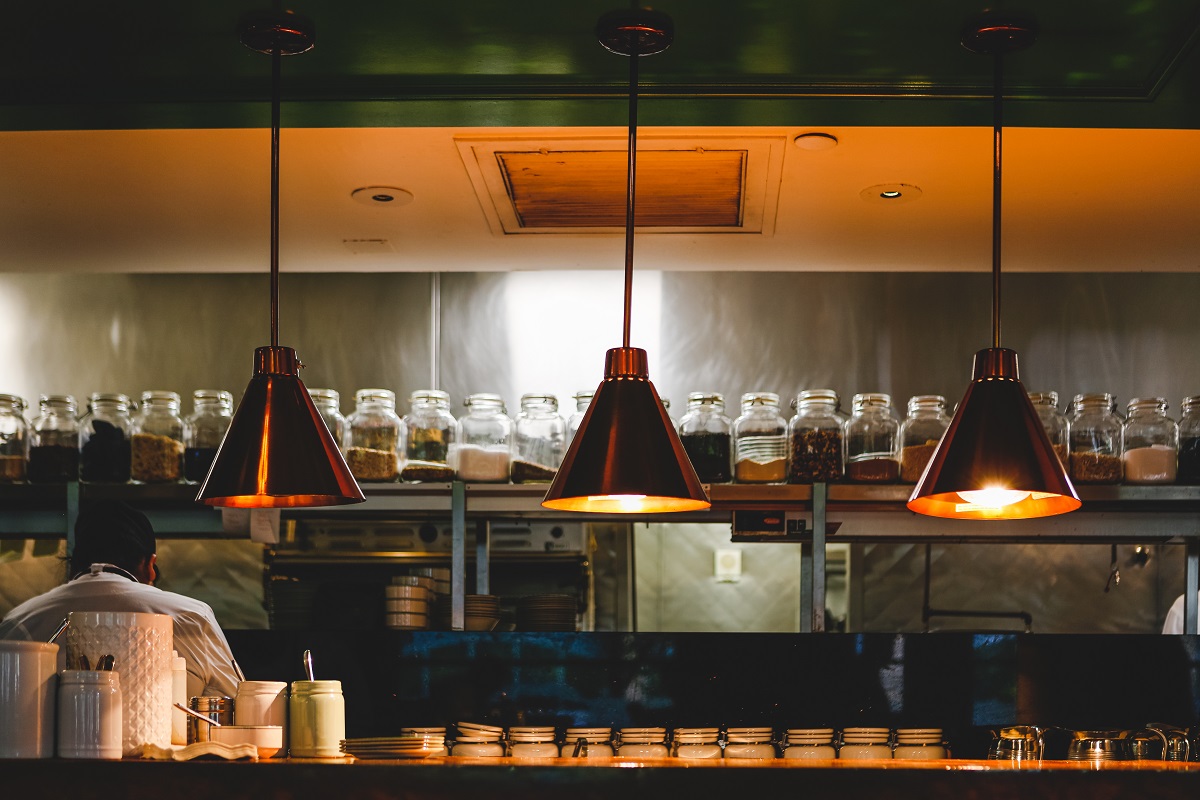 kynensko oborydvane za restorant ili bar kynensko oborydvane za restorant ili bar